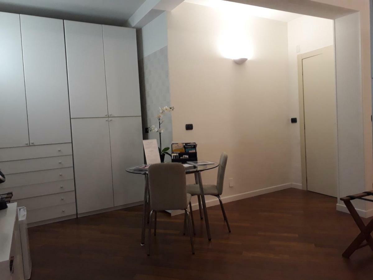 Suite Del Borgo - Affittacamere - Guest House Bolonya Dış mekan fotoğraf